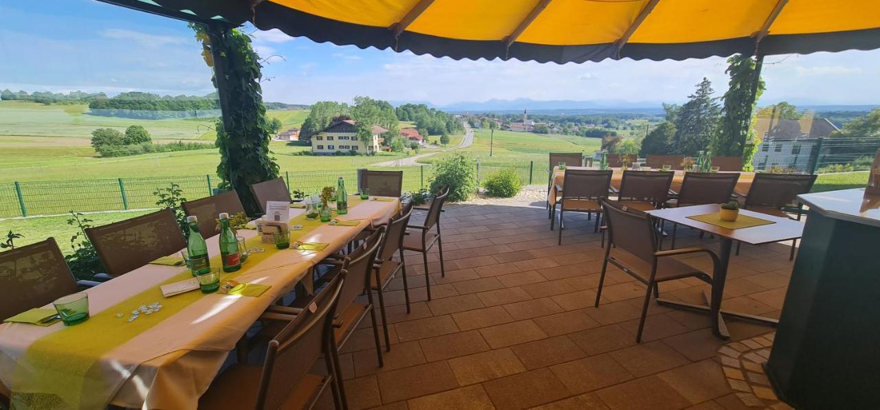 Landgasthof Entenwirt Tarsdorf Buitenkant foto