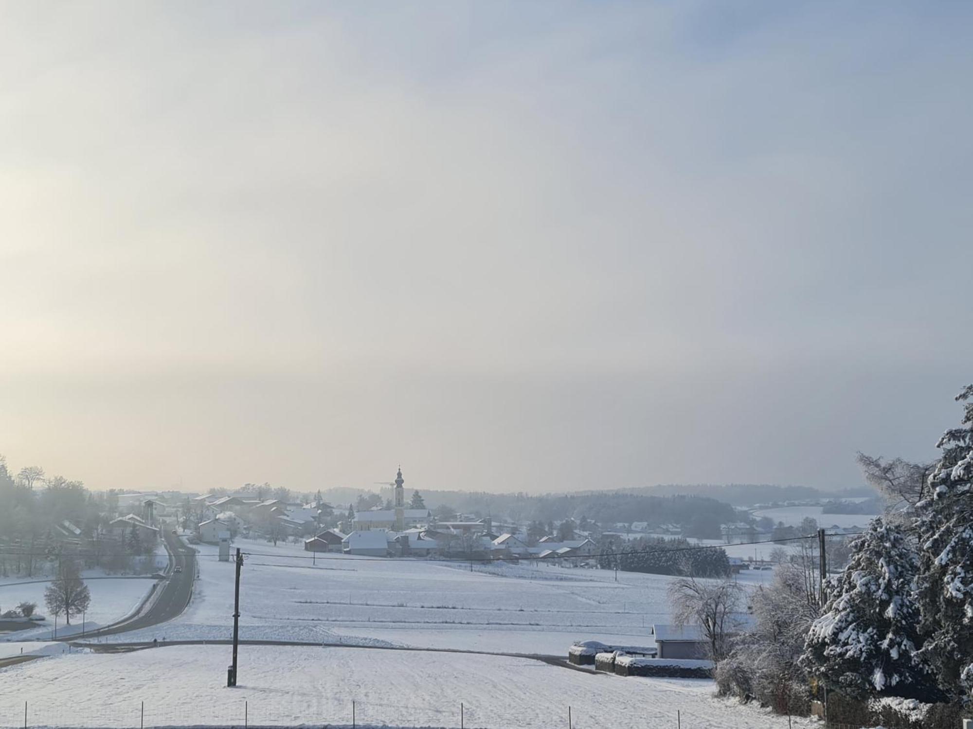 Landgasthof Entenwirt Tarsdorf Buitenkant foto