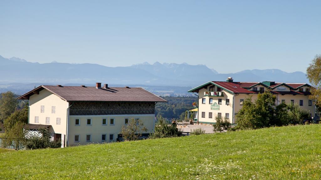 Landgasthof Entenwirt Tarsdorf Buitenkant foto